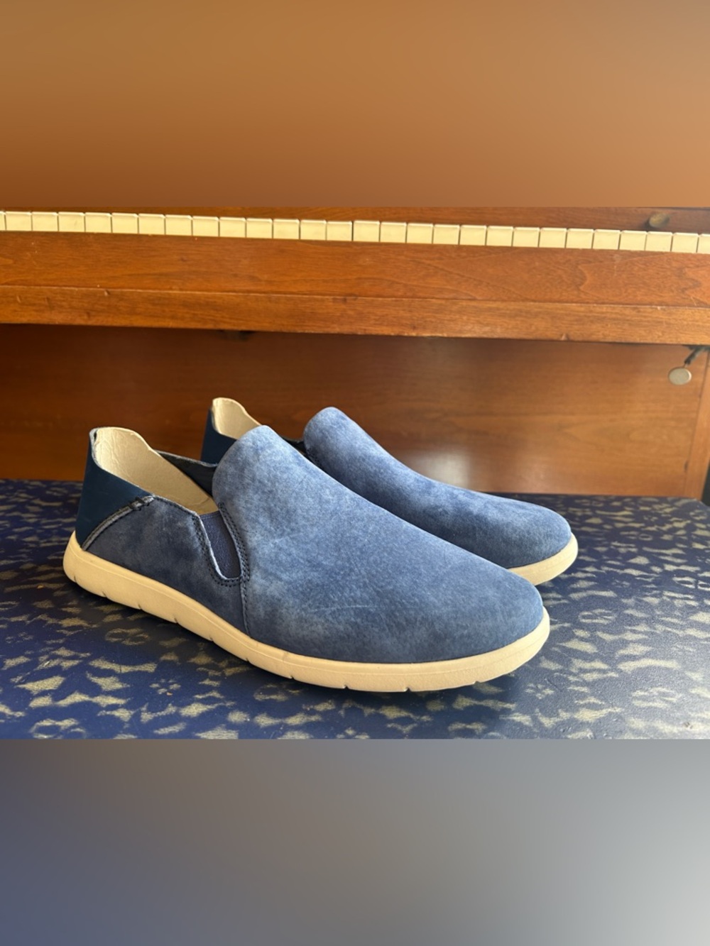 UGG men's knox twin soles slip on loafers size 9
